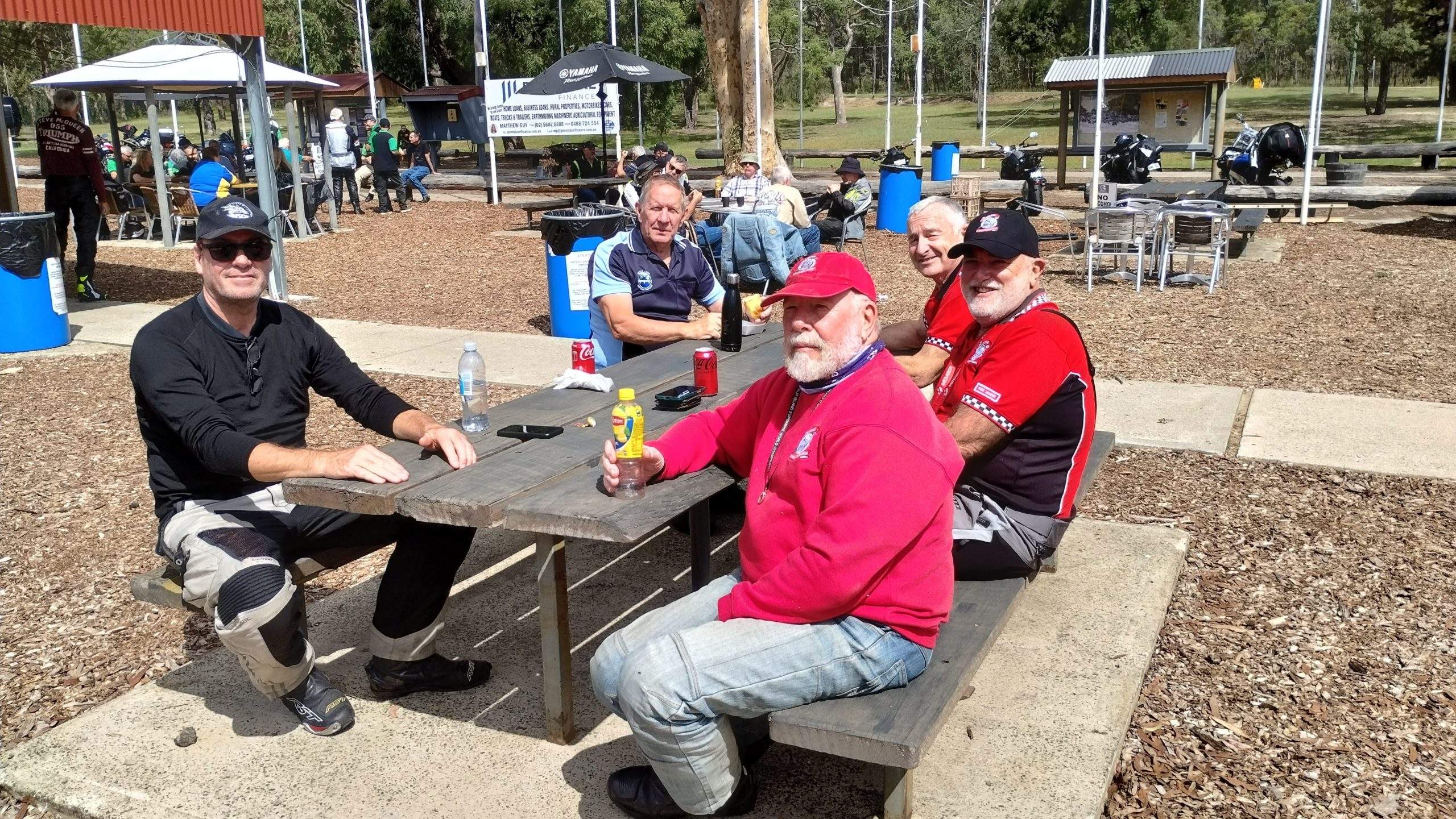 You are currently viewing Photos for the Joint Ulysses Club Ride to Grey Gums Cafe – April 2023